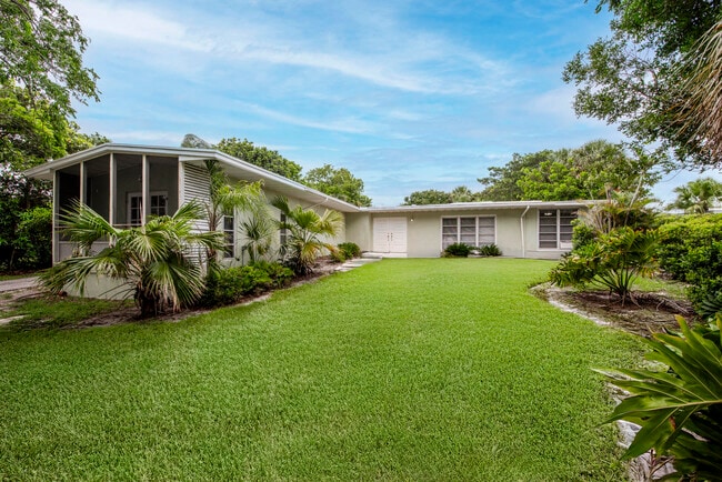 Building Photo - 4111 S Indian River Dr Rental