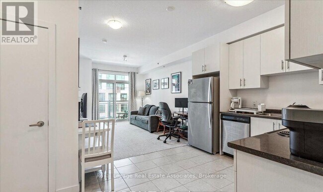 Photo - 2486 Old Bronte Rd Unit 519