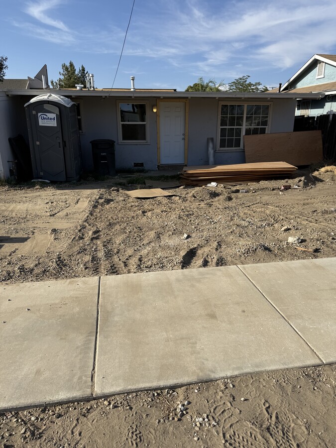 Photo - 1220 E Mayberry Ave