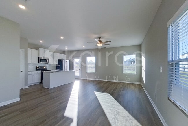 Photo - 844 Silent Barge Cv