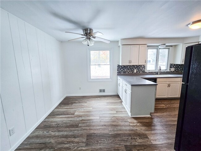 Photo - 512 Bromley Rd