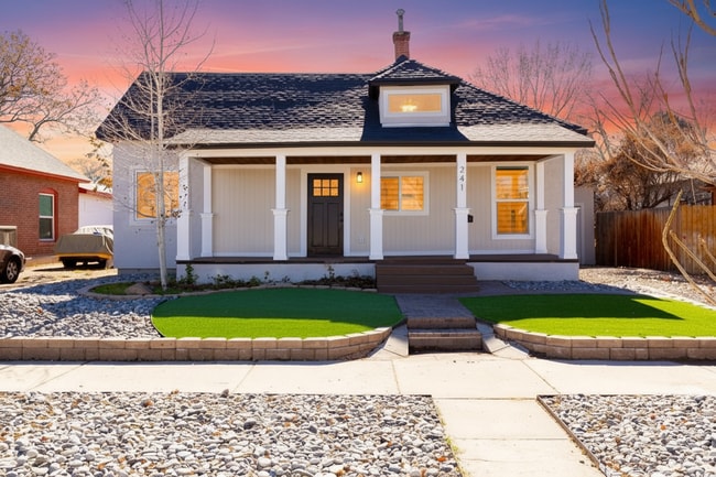 Photo - 241 Gunnison Ave