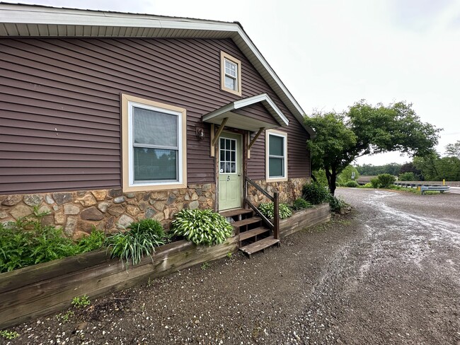 Photo - 13993 US-19 Unit Apt 5