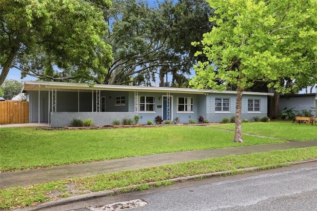 712 Malone Dr