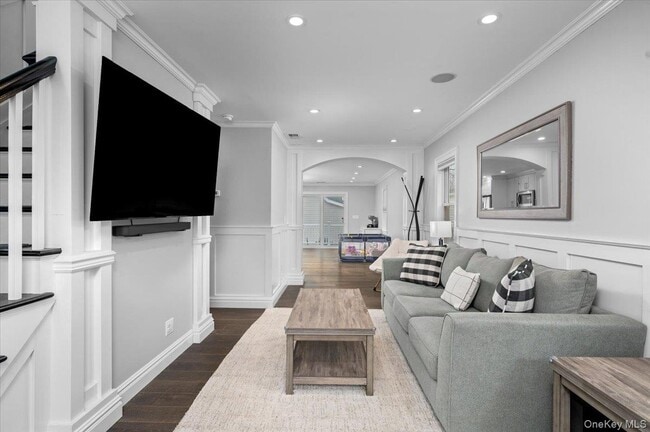 Photo - 216 Florence St