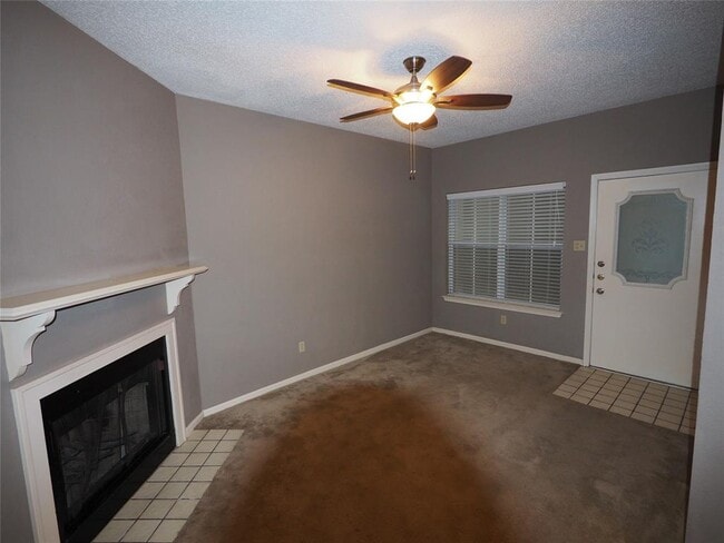 Photo - 2508 Enfield Rd Unit 10