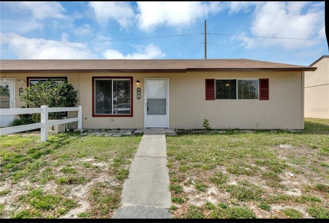 Building Photo - 758 W Rosewood Ln Rental