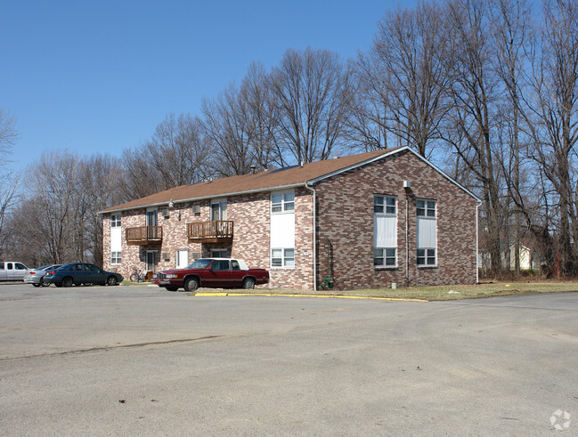 615 Debra Pl Apartments For Rent in Cortland, OH | ForRent.com