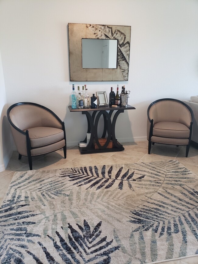 Seating area in dining/living area - 20394 Lagente Cir