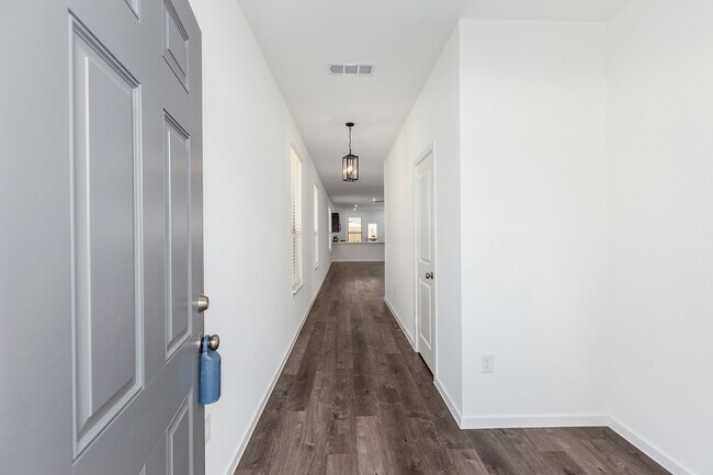 Building Photo - 16419 Windy Cove Ct
