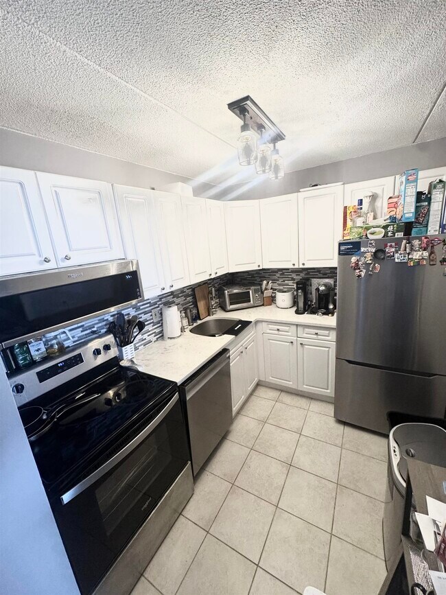 250 Gorge Rd
