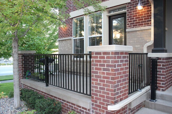 Photo - St Louis Park Town Home, Private 2 Car Gar...