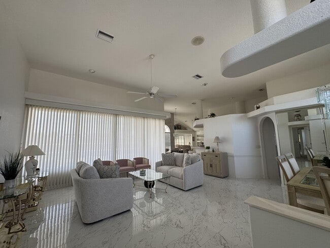 Photo - 137 Sportsman Rd