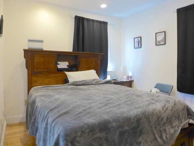 Photo - 120 Gore St Unit a