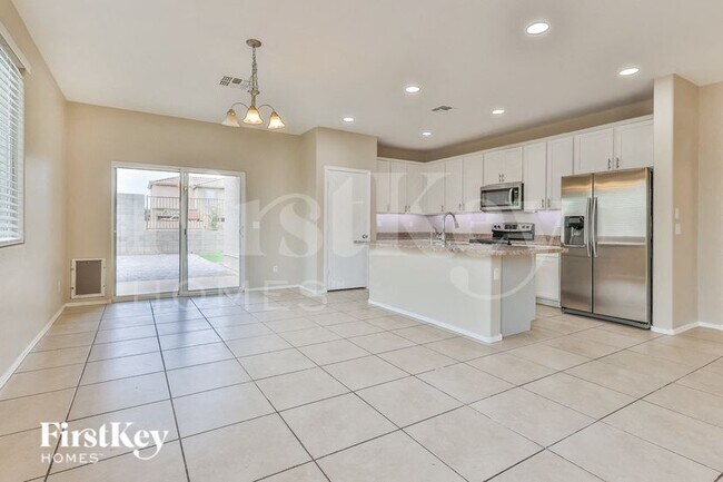 Photo - 11734 W Chase Ln
