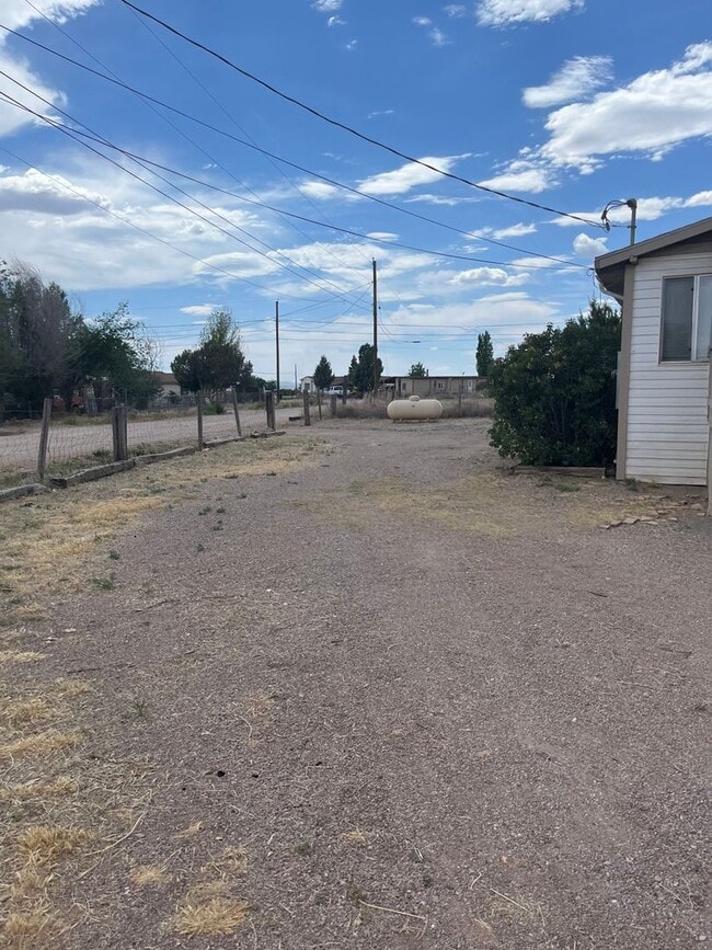 Photo - ***3 BEDROOM/1 BATHROOM IN PAULDEN***