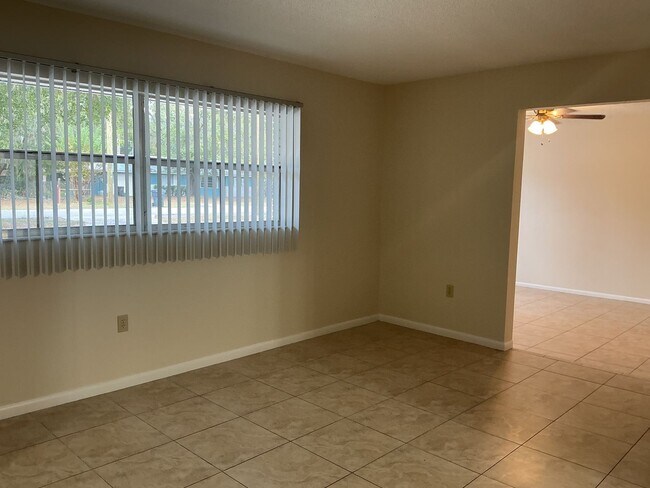 Photo - Winter Haven 3BR Home with Fenced Yard & Bonus Room