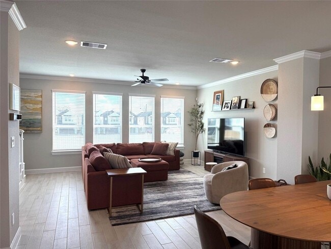 Photo - 5614 Green Rise Ln