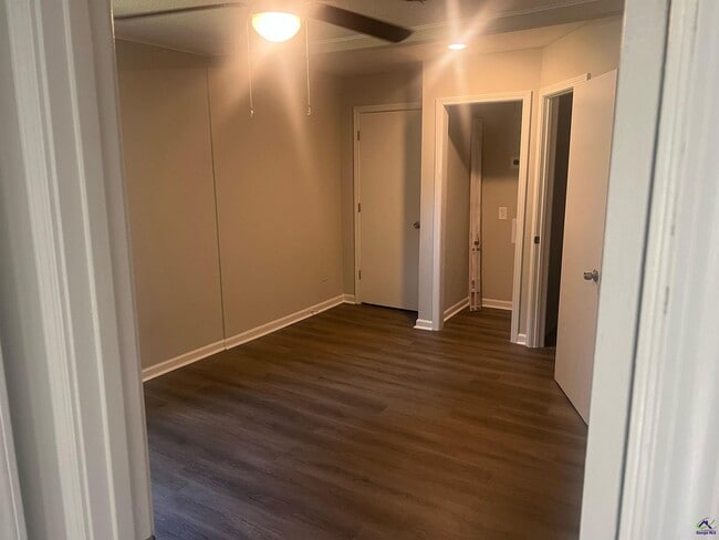 Photo - 115 Arnold Blvd