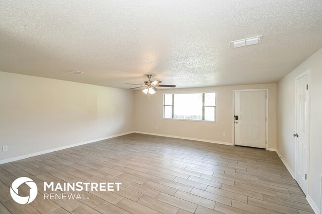 Building Photo - 2771 Winchester Ave Rental