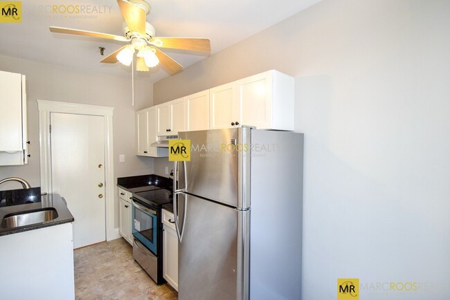 Photo - 2 Sutherland Rd Condo Unit #51