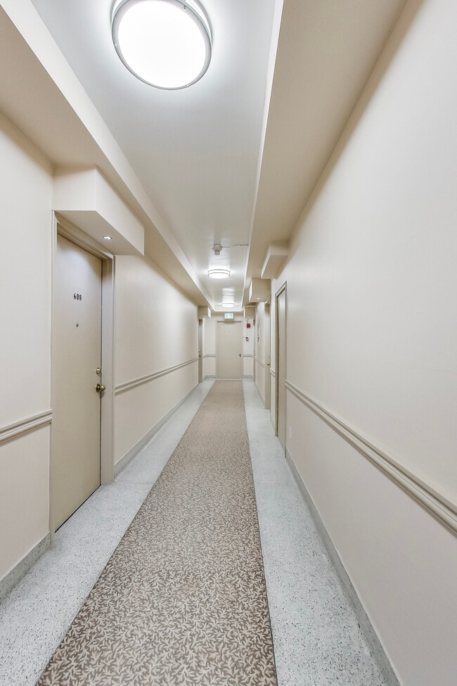 Photo - The Cottingham Manor