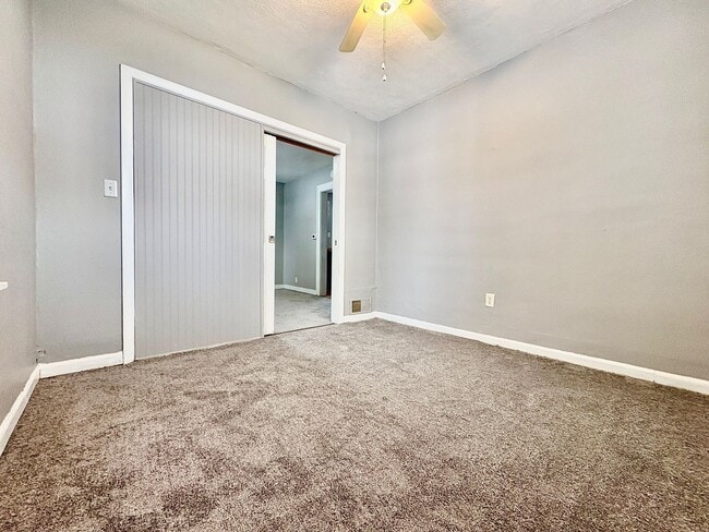 Photo - 1909 S Brookfield St