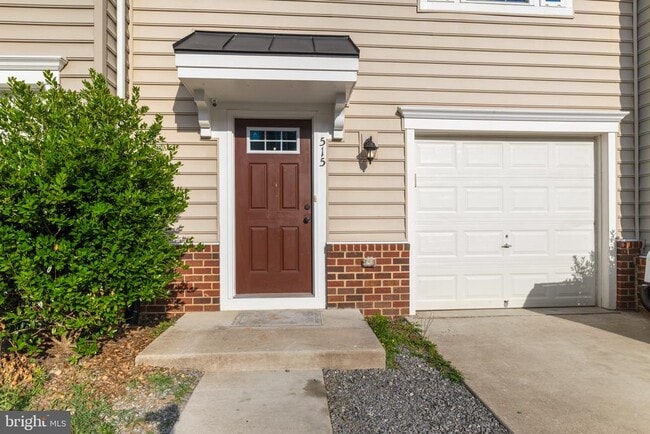 Photo - 515 Streamview Dr