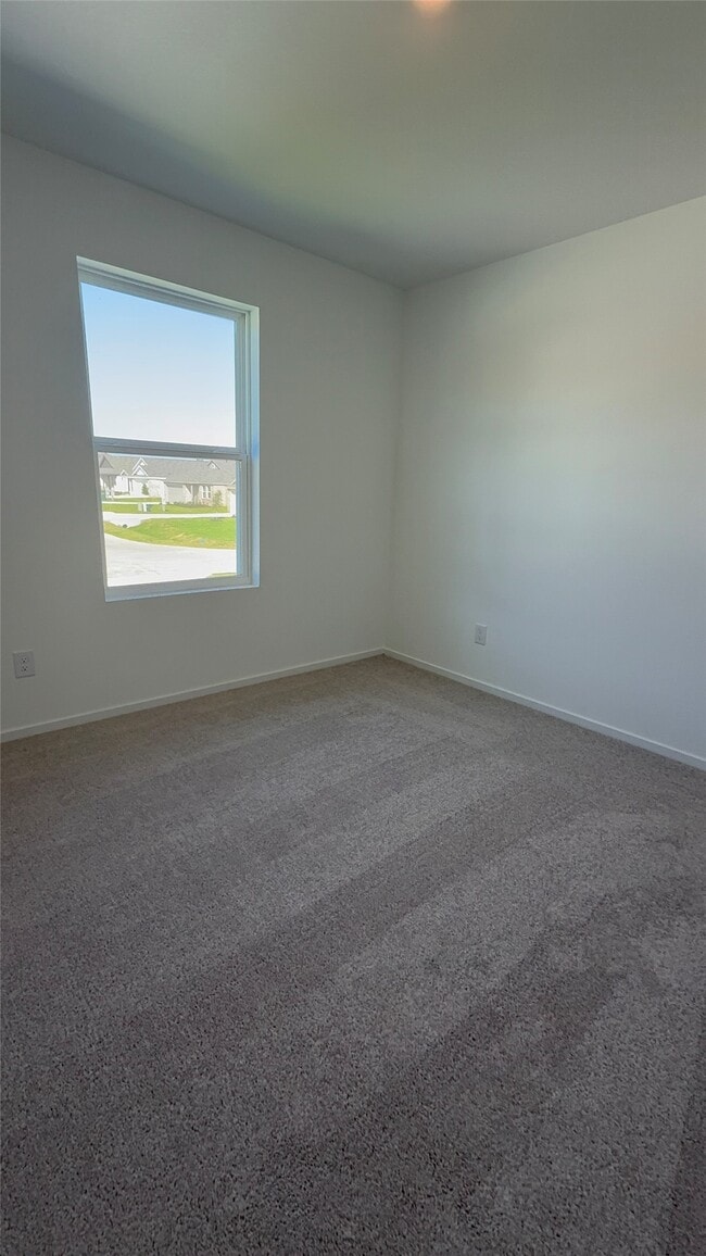 Building Photo - 331 Parkin Ct