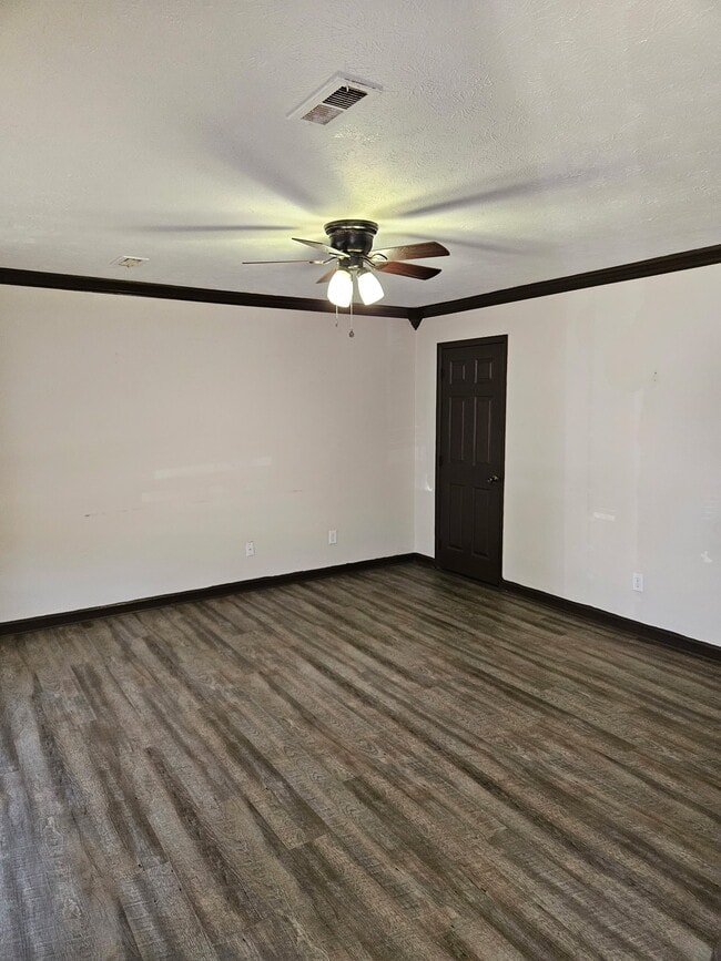 Photo - 5321 Whisperwood Ct