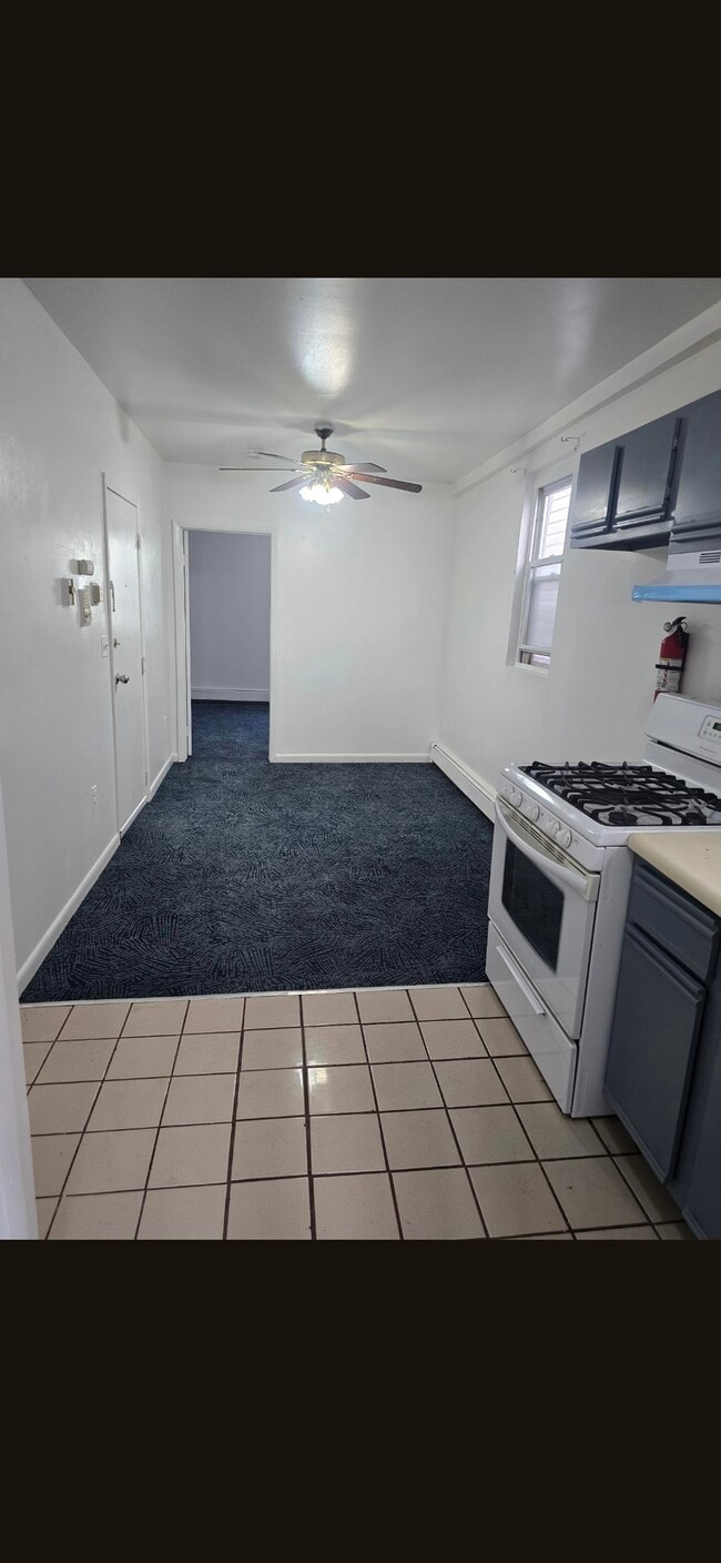 Photo - 416 6th St Unit 1 BEDROOM APT FOR RENT