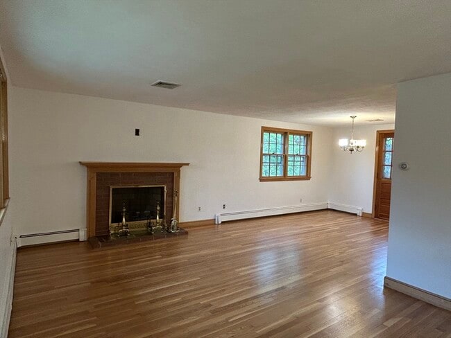 Photo - 174 Lexington St