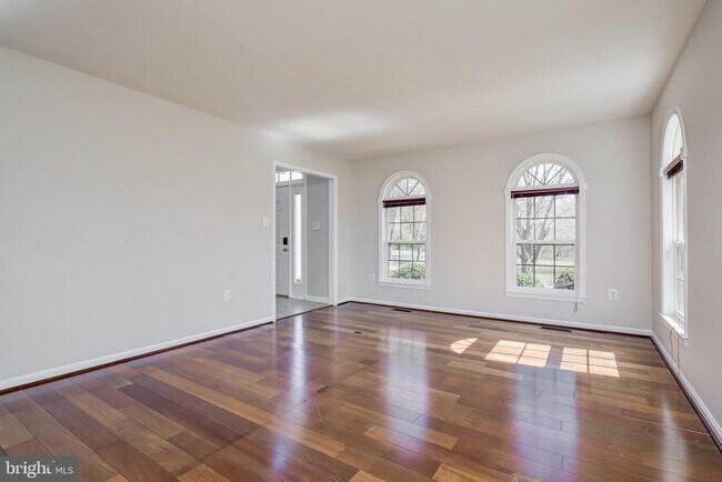 Photo - 19900 Belle Chase Dr