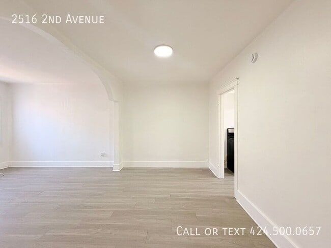 Photo - 2516 2nd Ave