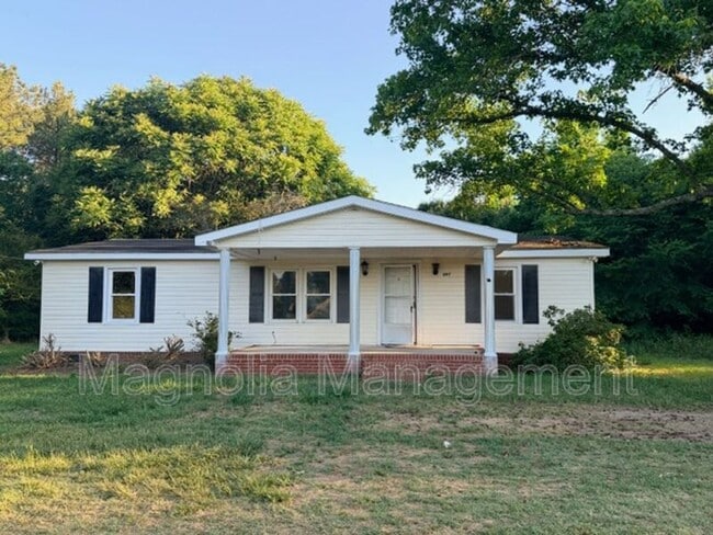 Building Photo - 897 Faulkner Town Rd