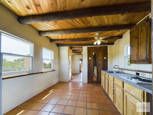 Photo - Green Gorge Unit A