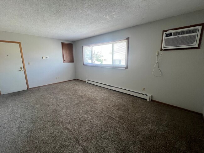 Photo - 2216 18 1/2 Ave NW Unit 4