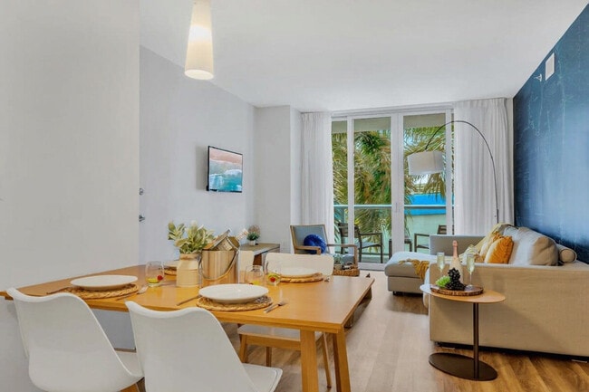 Photo - 2602 E Hallandale Beach Blvd Unidad SI ID1227292P