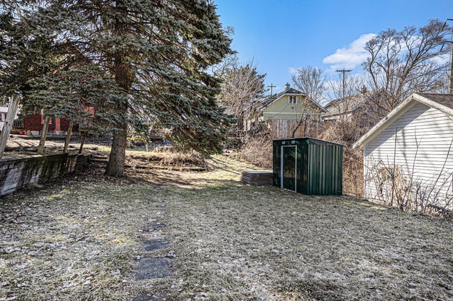 Photo - 36 Grove St NE