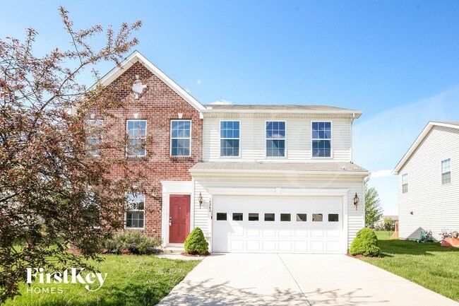 Building Photo - 10262 McClain Dr