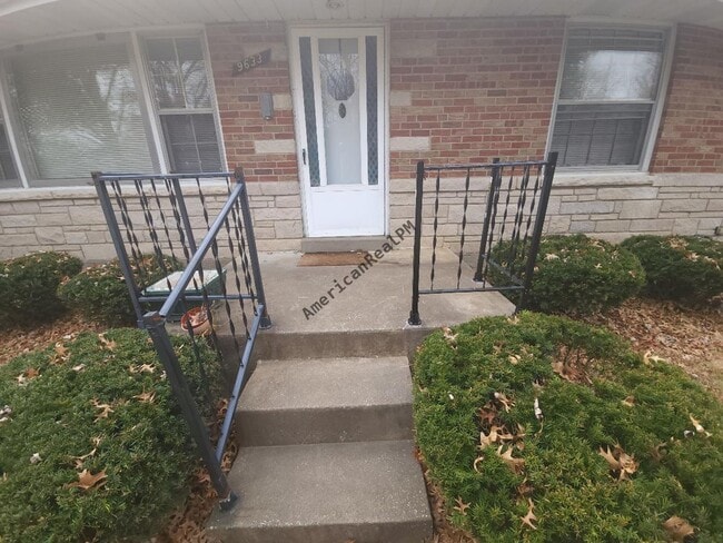 Photo - Amazing 2 Bedroom 1 Bathroom House