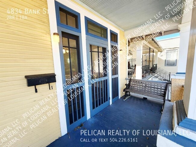 Photo - 4834 Bank St-