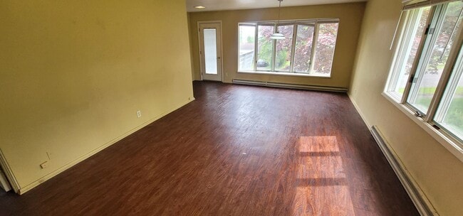 Photo - Duluth MN 5-bedroom - 2-bath - single fami...