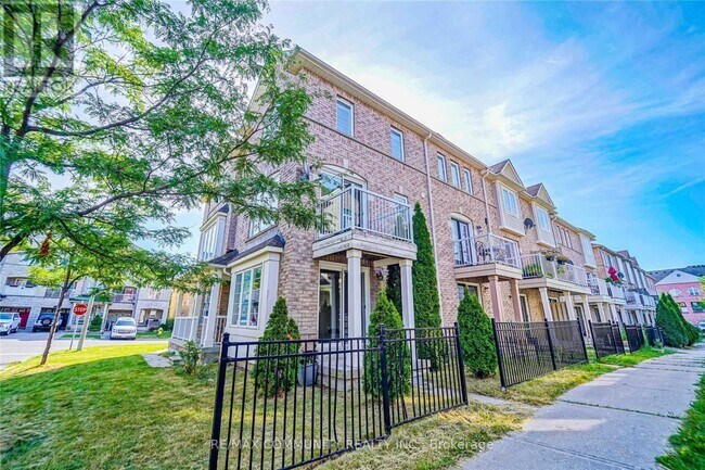 Photo - 1 Burnsborough St