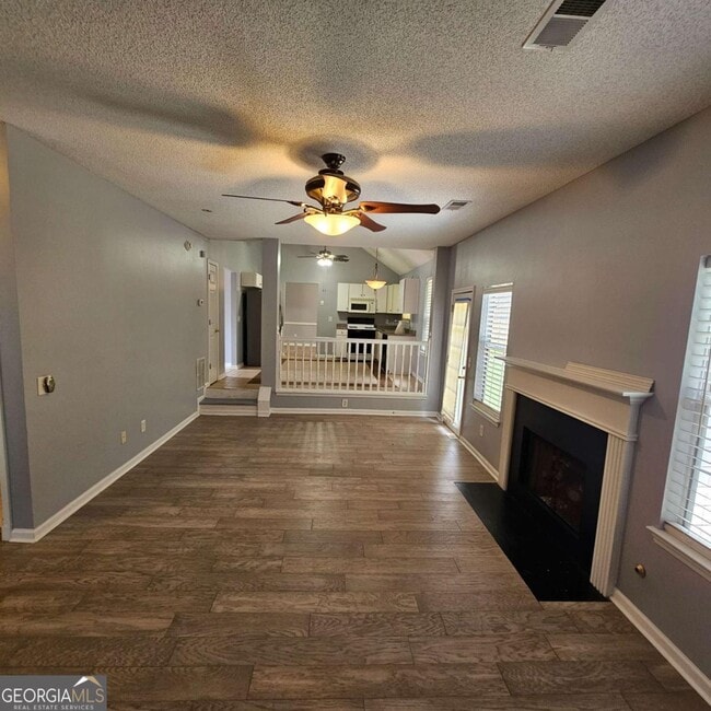 Photo - 310 Pecan Wood Cir