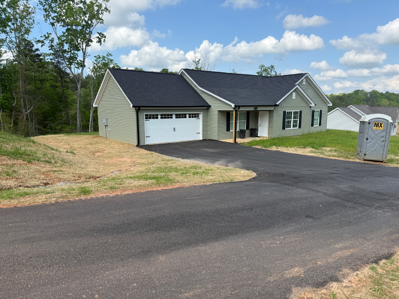 Photo - 1360 Castleberry Bridge Rd House