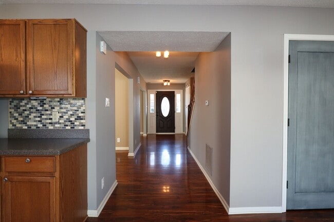 Photo - Beautiful 4 Bedroom Greenwood Home!