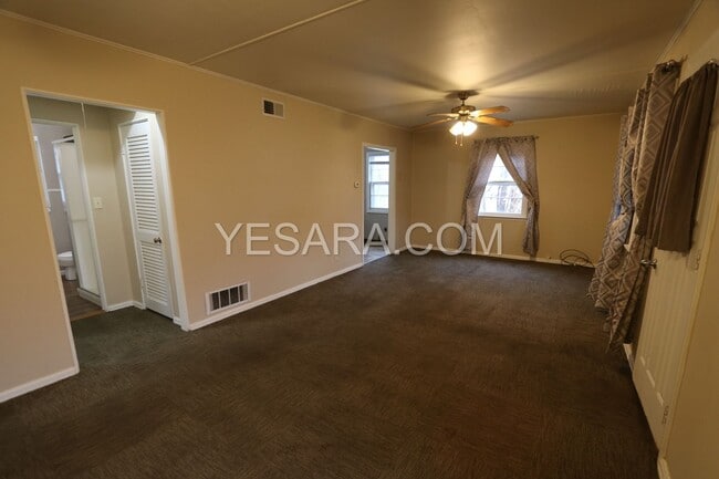 Photo - 124-124 Melrose Ct Unit 124