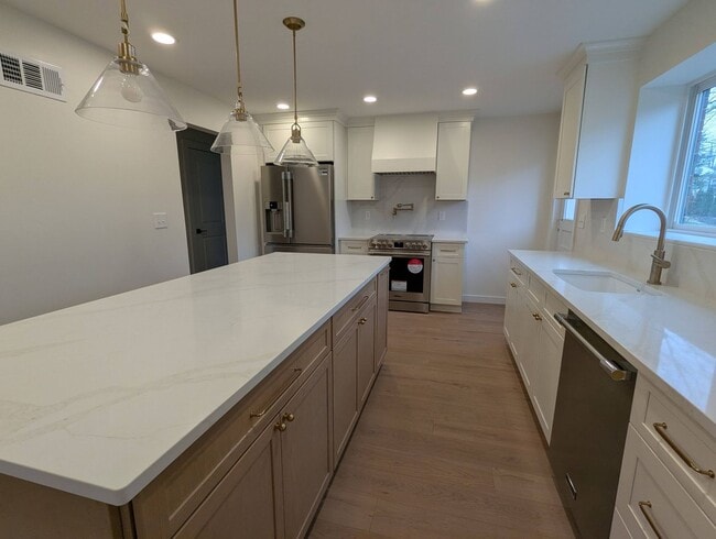 Photo - High end, 2-bedroom 2-bathroom single family home in Webster Groves!