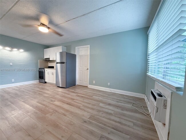 Photo - 3211 SW 44th St Unit 105